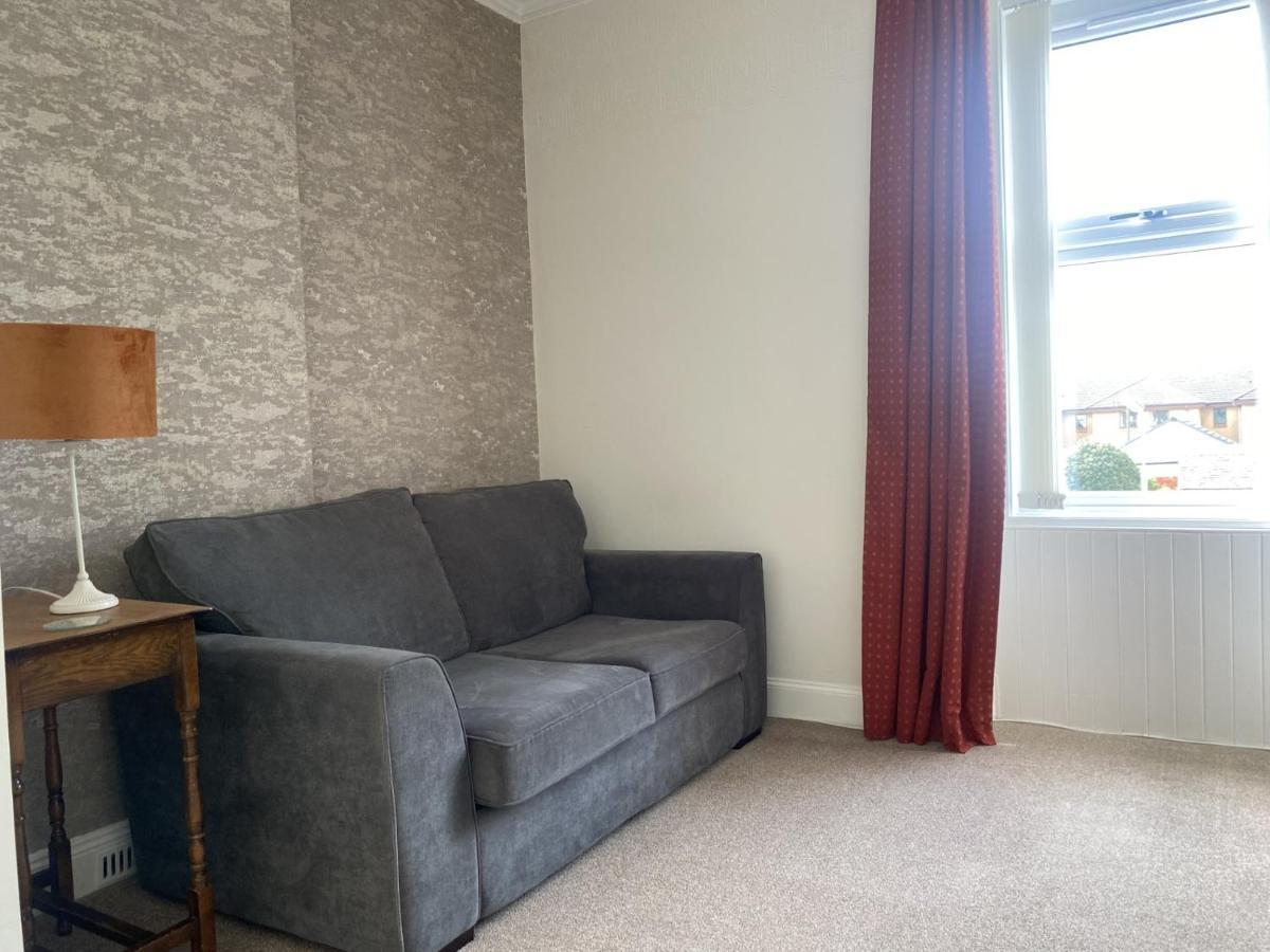 Lomond Guest House Leven  Extérieur photo